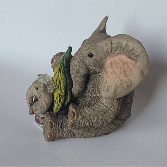 Vintage Tuskers Hand Painted Collectible Elephant Figurine Sculpture - Picture 4 of 5